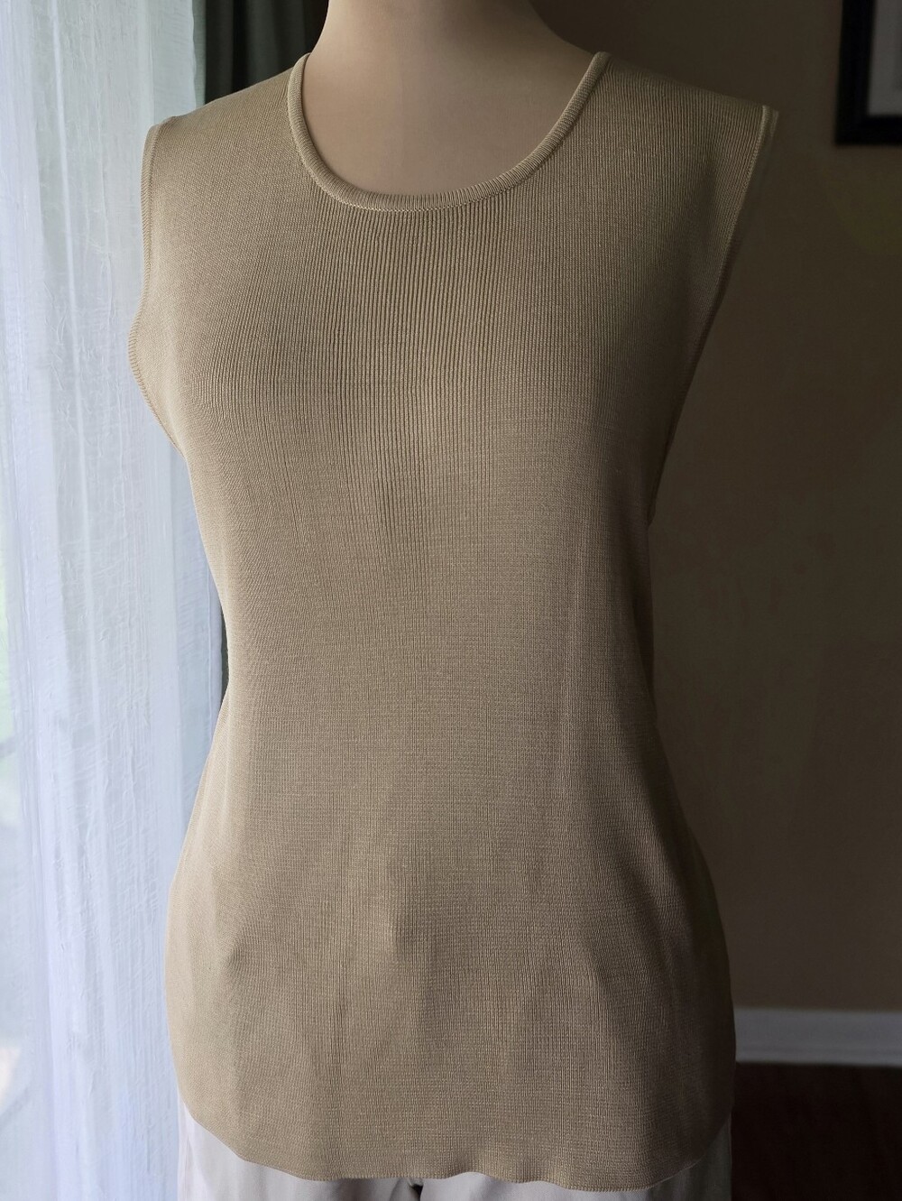 Vintage Ann Taylor 100% Silk Ribbed Sweater Tank Nude Beige Size XL Minimalist